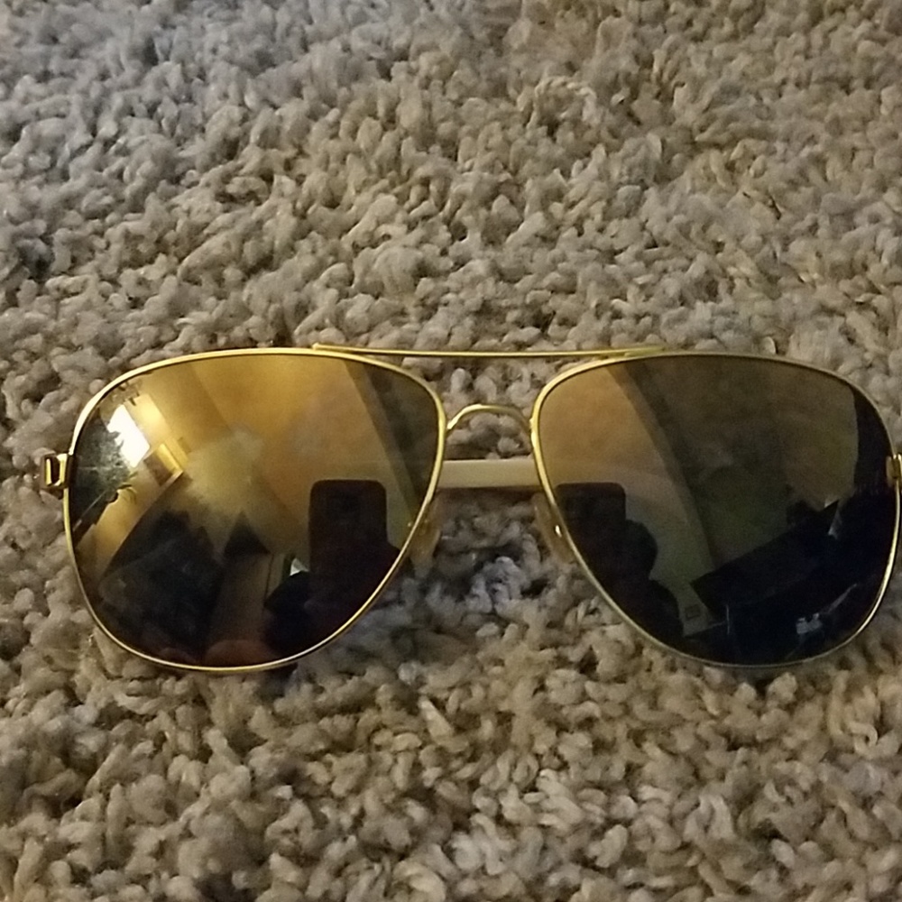 Juicy couture gold aviator glasses